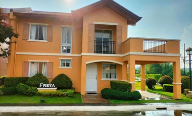 5 Bedrooms and 3 Toilet and Bath House and Lot in Digos for Sale