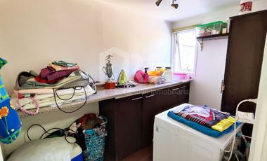 Hermosa casa con gran terreno en Altos del Parque, Peñalolén