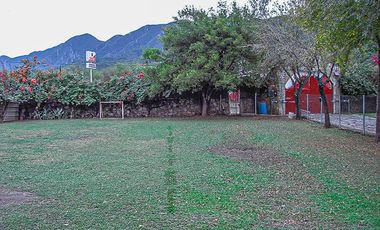 Quinta en Venta en Los Cavazos