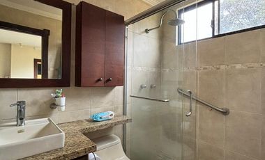 Departamento central en venta en Loja