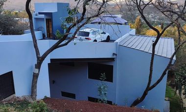 CASA EN VENTA EN LAS CAÑADAS