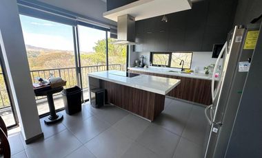 CASA EN VENTA EN LAS CAÑADAS
