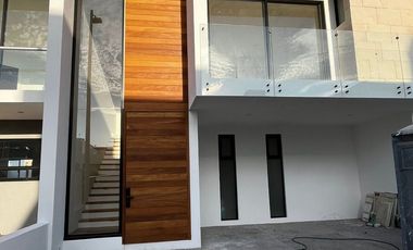 HERMOSA CASA NUEVA ESTILO MINIMALISTA EN VENTA