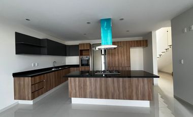 HERMOSA CASA NUEVA ESTILO MINIMALISTA EN VENTA