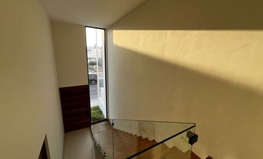 HERMOSA CASA NUEVA ESTILO MINIMALISTA EN VENTA