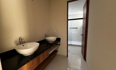 HERMOSA CASA NUEVA ESTILO MINIMALISTA EN VENTA