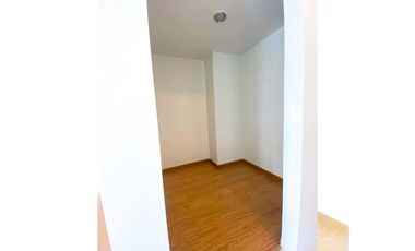 BARE 4-BEDROOM UNIT WITH BALCONY FOR SALE/RENT IN MADISON PARK WEST
