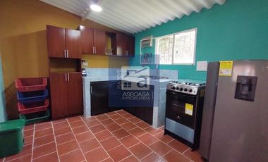 COD. 9127 SE ARRIENDA CASA CAMPESTRE - FLORIDABLANCA