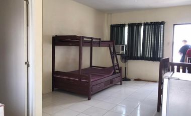 House & Lot with 5 doors commercial, 6 doors apartment and a vacant lot