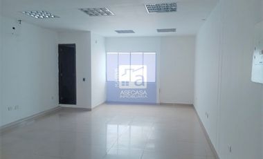 COD 8779 SE ARRIENDA LOCAL EN CABECERA