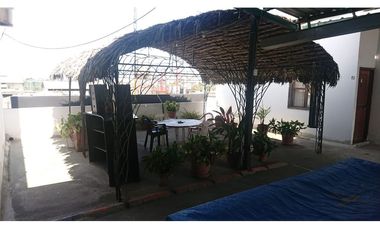 hostal de venta en zona norte de manta