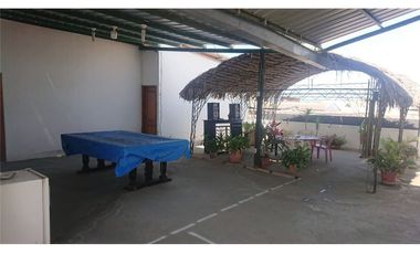 hostal de venta en zona norte de manta