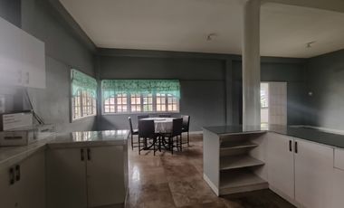 House FOR SALE in Kingswood Village Minglanilla Cebu