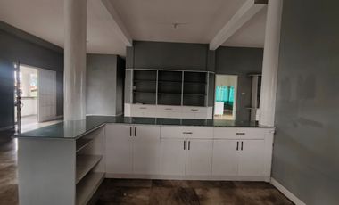 House FOR SALE in Kingswood Village Minglanilla Cebu