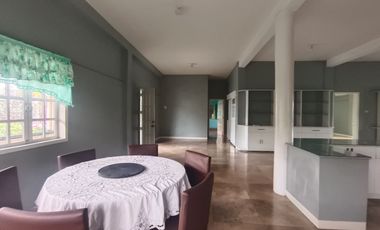 House FOR SALE in Kingswood Village Minglanilla Cebu