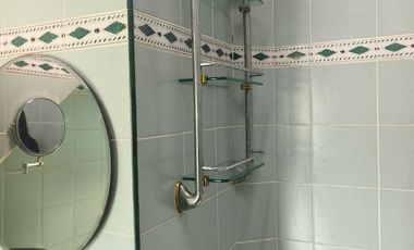 House FOR SALE in Kingswood Village Minglanilla Cebu