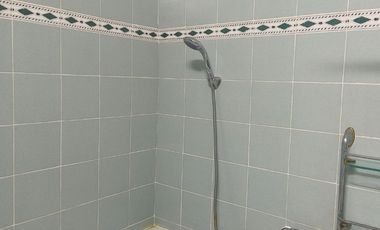 House FOR SALE in Kingswood Village Minglanilla Cebu