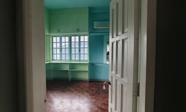 House FOR SALE in Kingswood Village Minglanilla Cebu