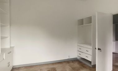 House FOR SALE in Kingswood Village Minglanilla Cebu