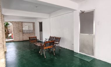 House FOR SALE in Kingswood Village Minglanilla Cebu