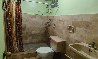 House FOR SALE in Kingswood Village Minglanilla Cebu