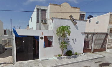 Casa en Remate Bancario en Cumbres, Reynosa, Tam. (65% debajo de su valor comercial, solo recursos propios, unica oportunidad) -EKC