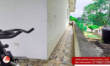 Se vende casa con apartamento con excelentes acabados en el corregimiento de SONSO municipio de Guacarí.