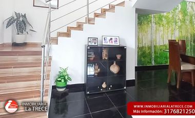 Se vende casa con apartamento con excelentes acabados en el corregimiento de SONSO municipio de Guacarí.