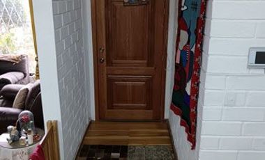 Casa de venta en Otavalo en la ciudadela 31 de Octubre, 3 departamentos, 600 m2