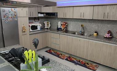 Casa de venta en Otavalo en la ciudadela 31 de Octubre, 3 departamentos, 600 m2
