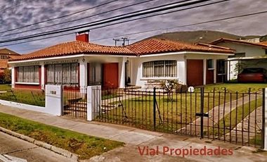 Casa destino comercial y residencial. cercano a mall plaza La Serena