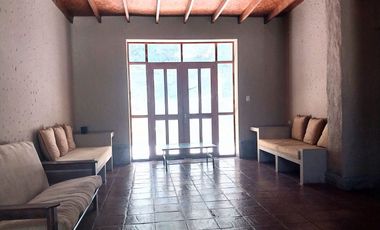 VENTA CASA SANTA EULALIA CON PISCINA