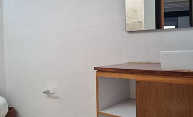 CASA EN VENTA CON MAGNIFICA UBICACIÓN.