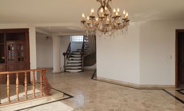 Apartamento en arriendo en Alto Prado.