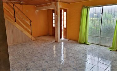 SE VENDE AMPLIA CASA 4 DORMITORIOS 1 BAÑO EN VILLA DOÑA FRANCISCA 3