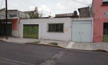 Casa habitacion desarrollada en 2 Modulos