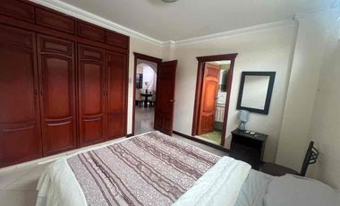 Alquiler departamento Amoblado Kennedy norte 3 dormitorios