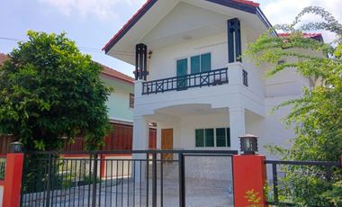 ขายด่วน บ้านเดี่ยว 2 ชั้น หมู่บ้าน ทิพมาศ-เสรี บางนา เนื้อที่ 60 ตร.วา