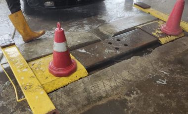 Centro de Guayaquil, Renta de excelente Lubricadora y lavadora de carro Equipado