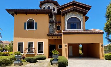 House for Sale Located at Along Daang Reyna, Cavite