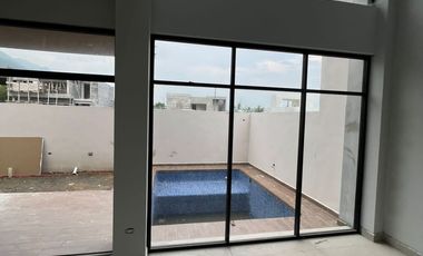 CASA EN VENTA CASTAÑOS DEL VERGEL CARRETERA NACIONAL