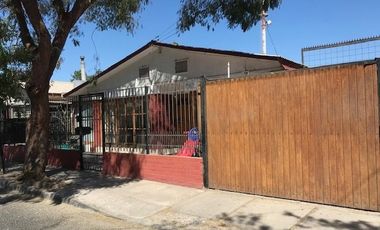 HERMOSA CASA - VILLA PORTAL SAN FERNANDO.-