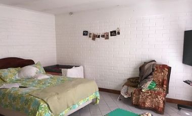 HERMOSA CASA - VILLA PORTAL SAN FERNANDO.-