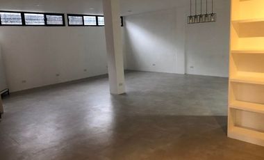 4BR House and Lot for Rent at White Plains, Quezon City