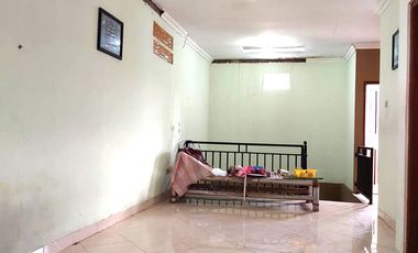 Rumah Tengah Kota Hanya 50 meter dari Jalan Gajah Mada