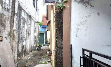 Rumah Tengah Kota Hanya 50 meter dari Jalan Gajah Mada