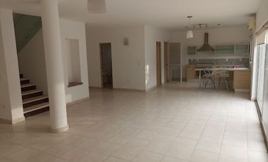 Casa en renta en Provicncia Cibeles