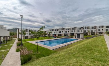 Casa con cachas de tenis 3 recamaras en  Xochitepec al sur de Cuernavaca  Morelos