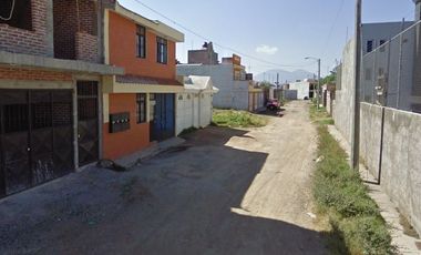 APROVECHA!!! CASA MUY POR DEBAJO DE SU VALOR!!!