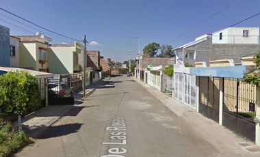 APROVECHA!!! CASA MUY POR DEBAJO DE SU VALOR!!!